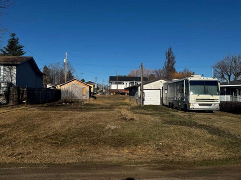 Photo of 4912 47 Street, Clive, AB T0C 0Y0 (MLS # A2333679)