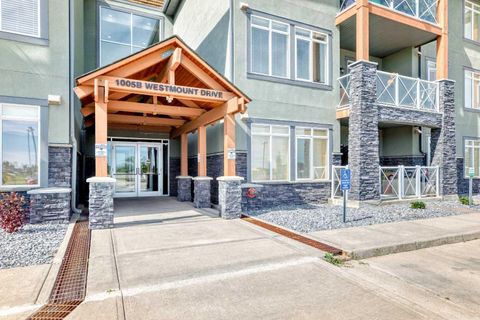 1005B Westmount Drive 207 Strathmore AB T1P 0C3