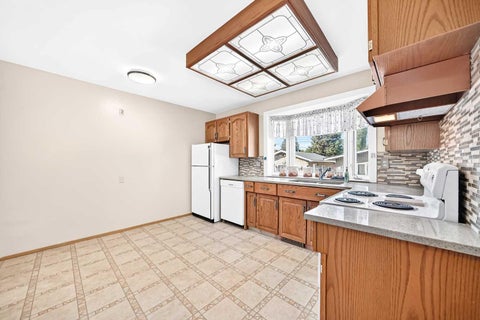 Tiny photo for 165 Marbrooke Circle NE, Calgary, AB T2A 2W4 (MLS # A2347281)