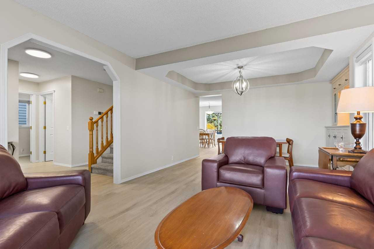 368 Sienna Park Drive SW