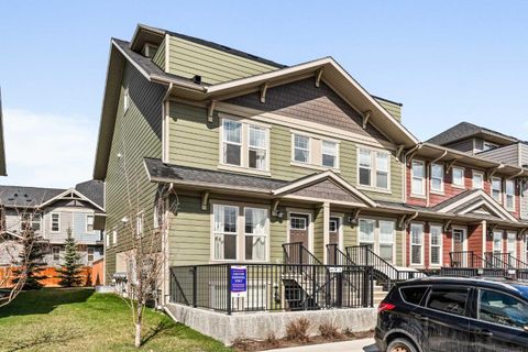Photo of 463 Cranbrook Square SE, Calgary, AB T3M 3E3 (MLS # A2303941)