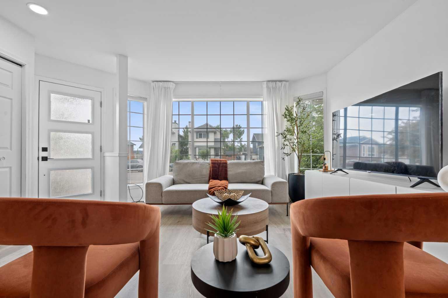 146 Erin Road SE