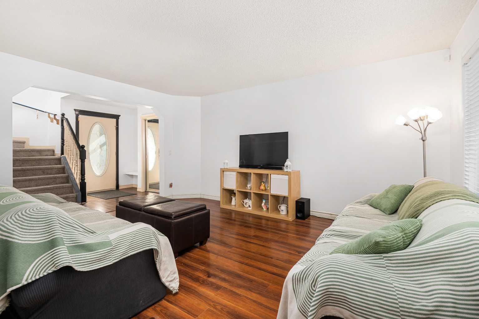 85 Bridlewood Street SW