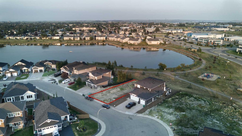 Photo of 25 Lakes Estates Circle, Strathmore, AB T1P 1L8 (MLS # A2333278)