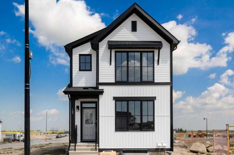 149 Homestead View NE Calgary AB T3J 5V6