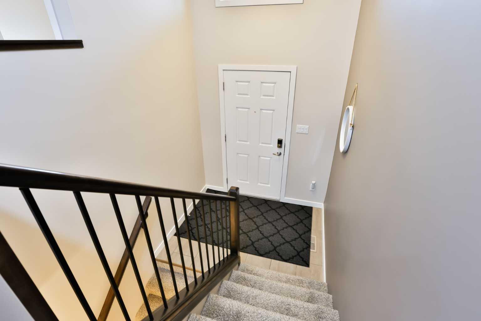 314 Coalbanks Boulevard W