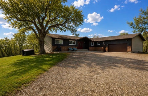 Photo of 11310 Range Road 63, Rural Cypress County, AB T1A 7H1 (MLS # A2339654)