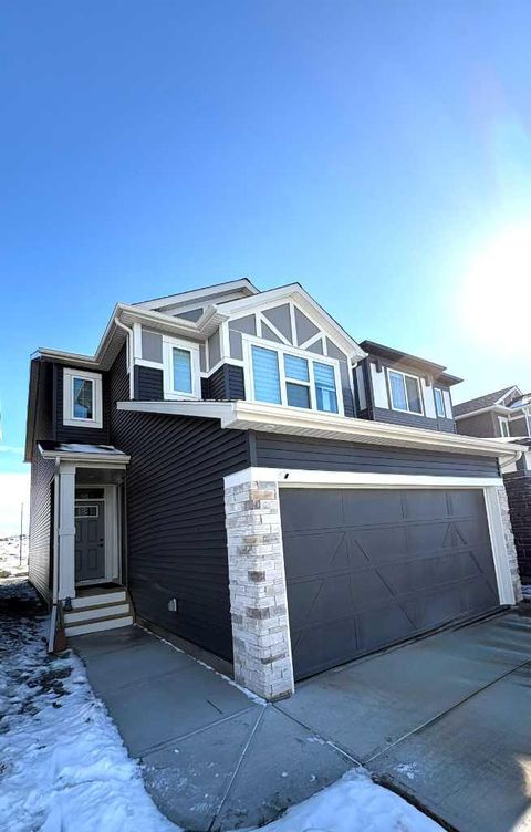 15 Legacy Glen Heights SE Calgary AB T2X 5Z5