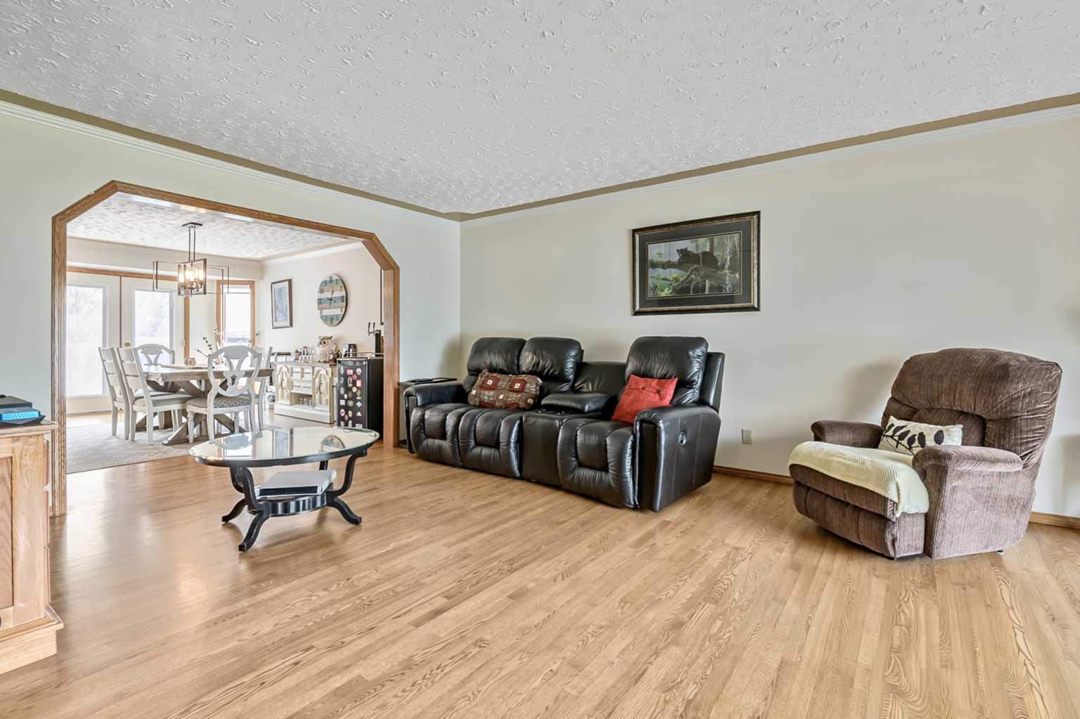35 Candle Court SW