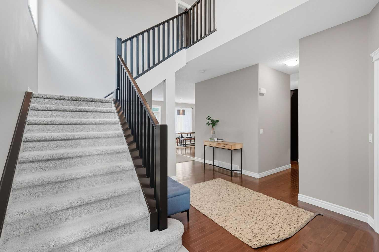 136 Silverado Skies Manor SW