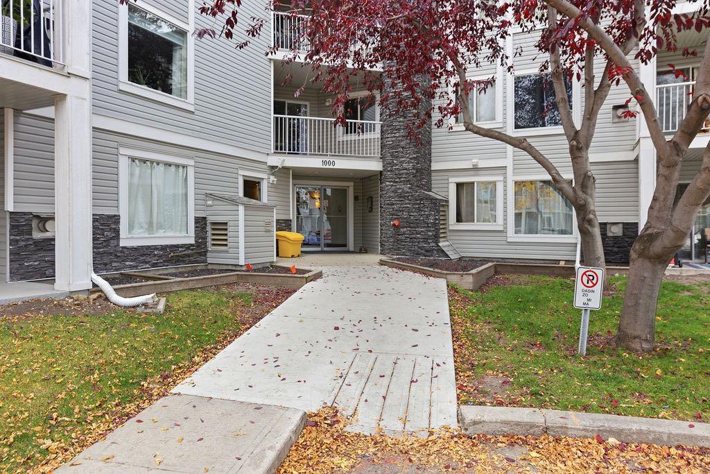 1112 Valleyview Park SE 112