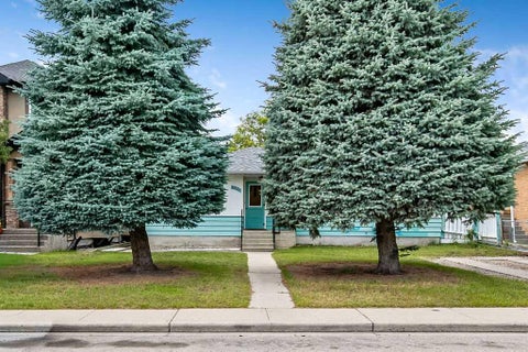 Photo of 3335 38 Street SW, Calgary, AB T3E 3G6 (MLS # A2338991)