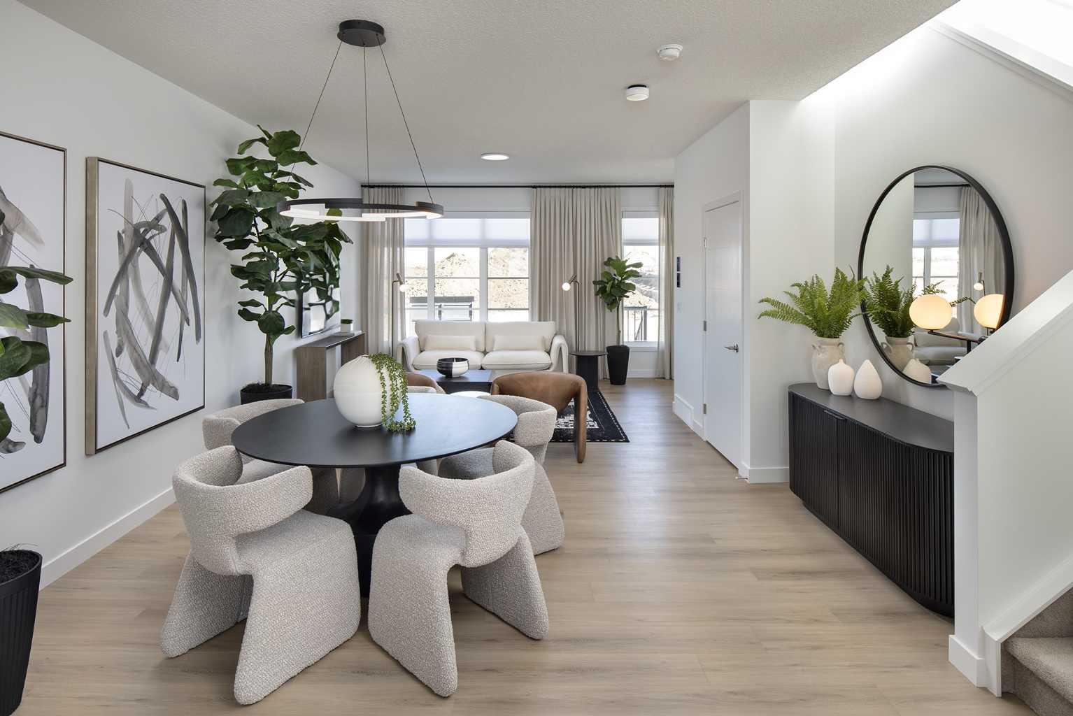 7083 Rangeview Avenue SE