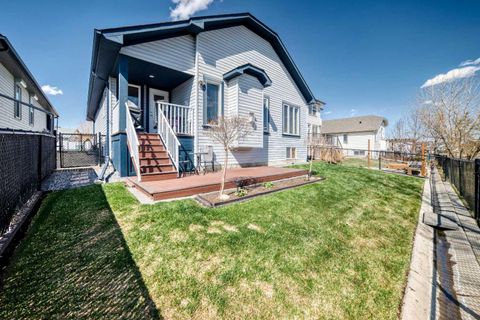 Tiny photo for 112 WEST CREEK Glen, Chestermere, AB T1X 1P9 (MLS # A2305395)
