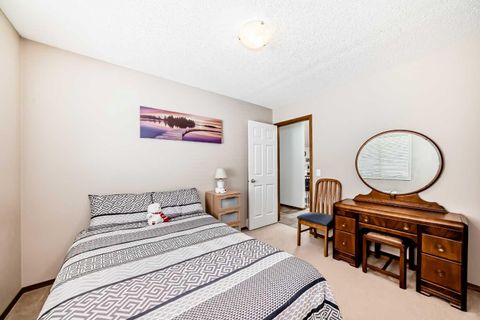 Tiny photo for 112 WEST CREEK Glen, Chestermere, AB T1X 1P9 (MLS # A2305395)