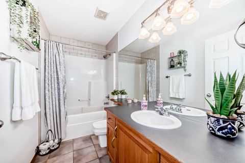 Tiny photo for 112 WEST CREEK Glen, Chestermere, AB T1X 1P9 (MLS # A2305395)