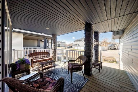 Tiny photo for 112 WEST CREEK Glen, Chestermere, AB T1X 1P9 (MLS # A2305395)
