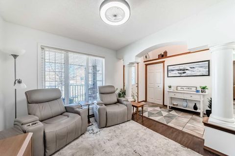 Tiny photo for 112 WEST CREEK Glen, Chestermere, AB T1X 1P9 (MLS # A2305395)