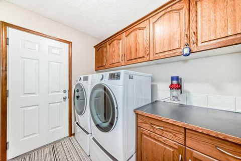 Tiny photo for 112 WEST CREEK Glen, Chestermere, AB T1X 1P9 (MLS # A2305395)