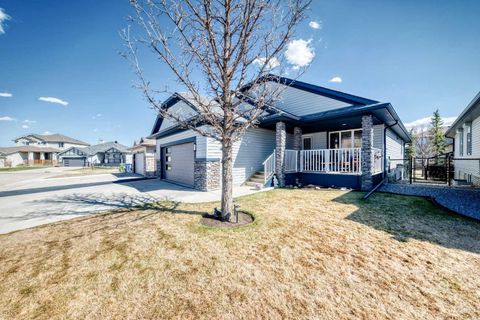 Tiny photo for 112 WEST CREEK Glen, Chestermere, AB T1X 1P9 (MLS # A2305395)