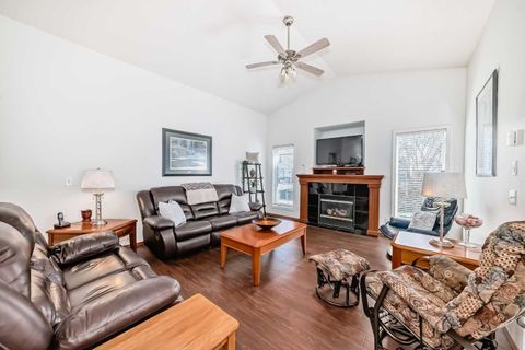 Tiny photo for 112 WEST CREEK Glen, Chestermere, AB T1X 1P9 (MLS # A2305395)