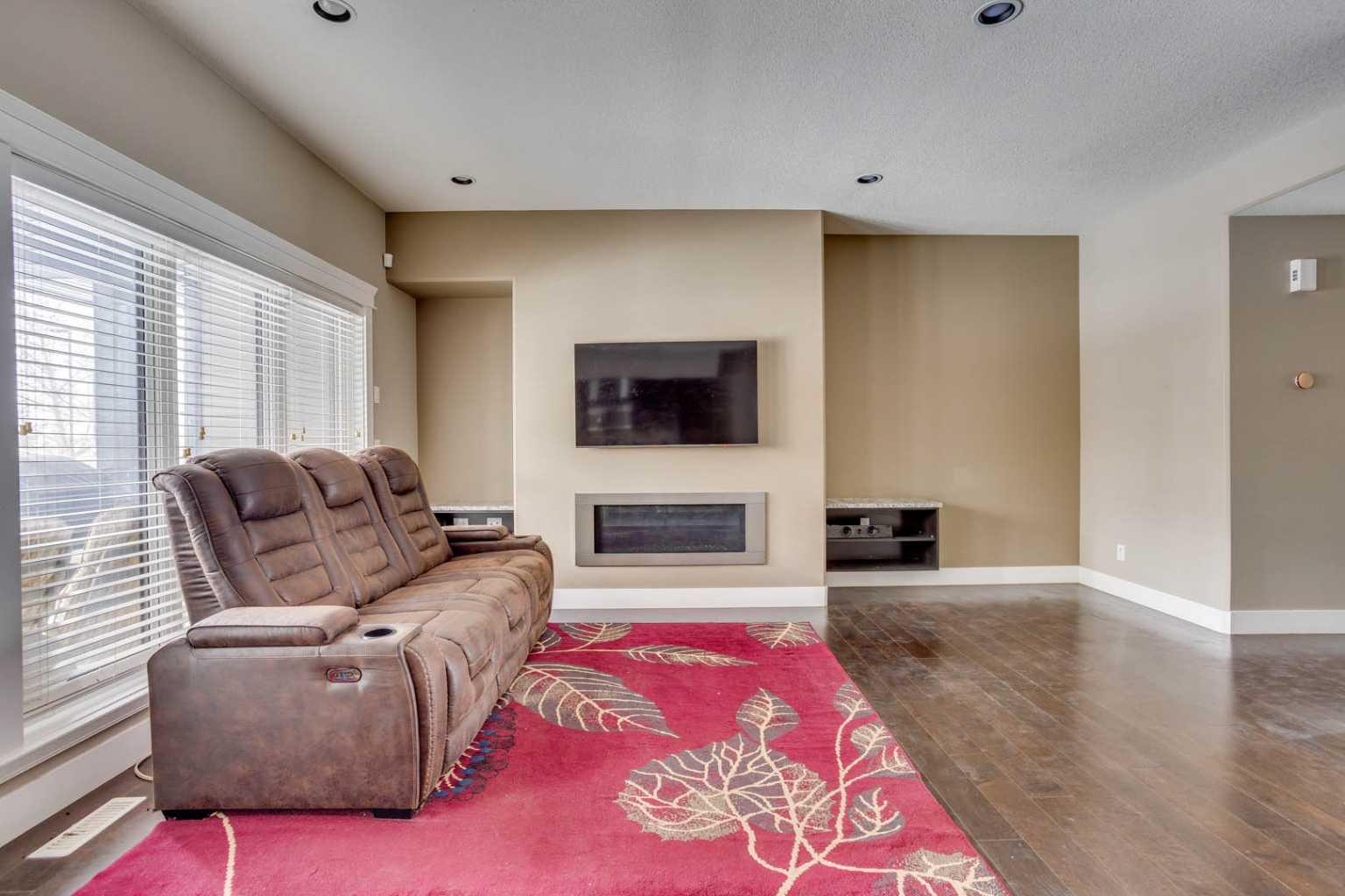 208 Sparrow Hawk Drive 5