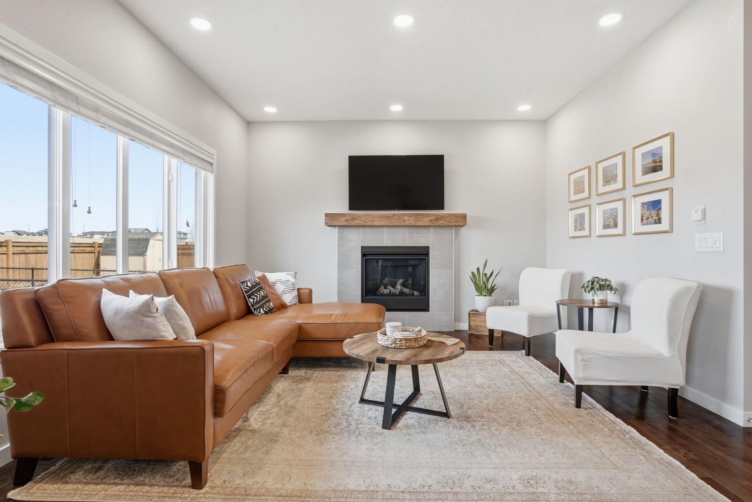 81 Mount Rae Heights