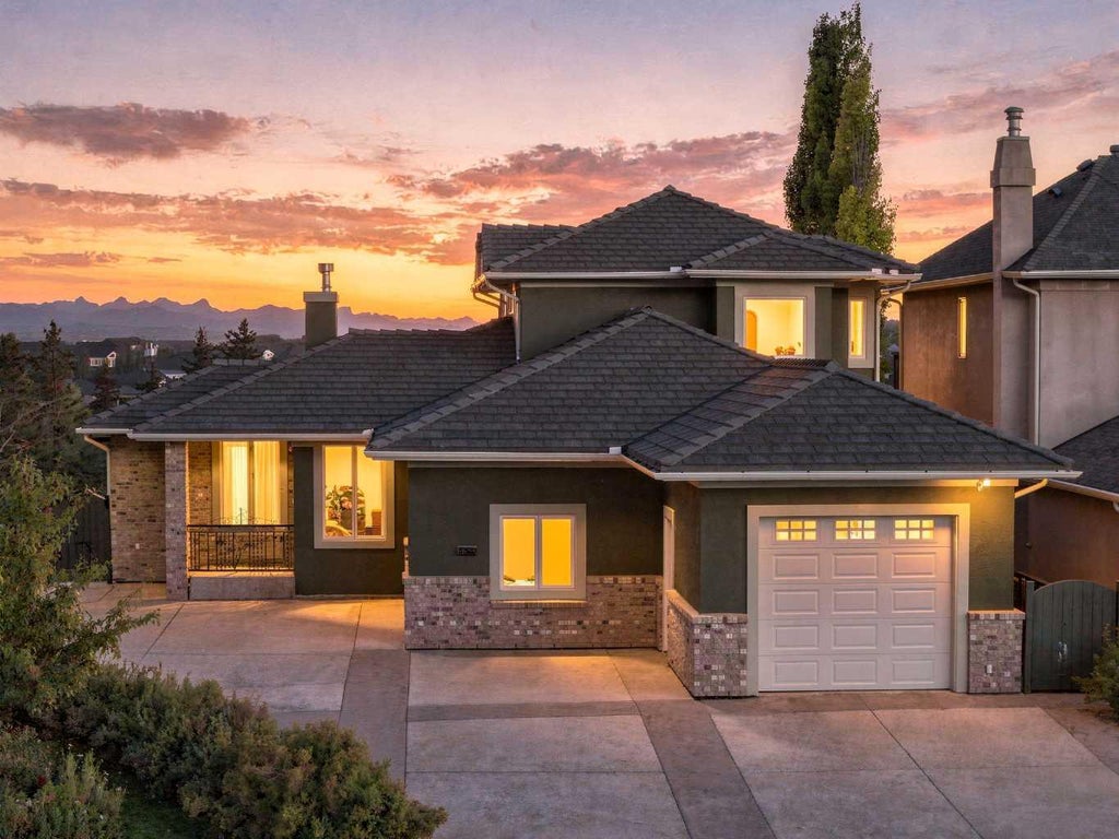 Photo of 65 Aspen Ridge Crescent SW, Calgary, AB T3H 5J8 (MLS # A2349019)