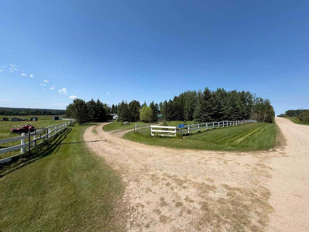 Photo of 454038 75 Range, Rural Wetaskiwin No. 10, County of, AB T0C 0A0 (MLS # A2339328)