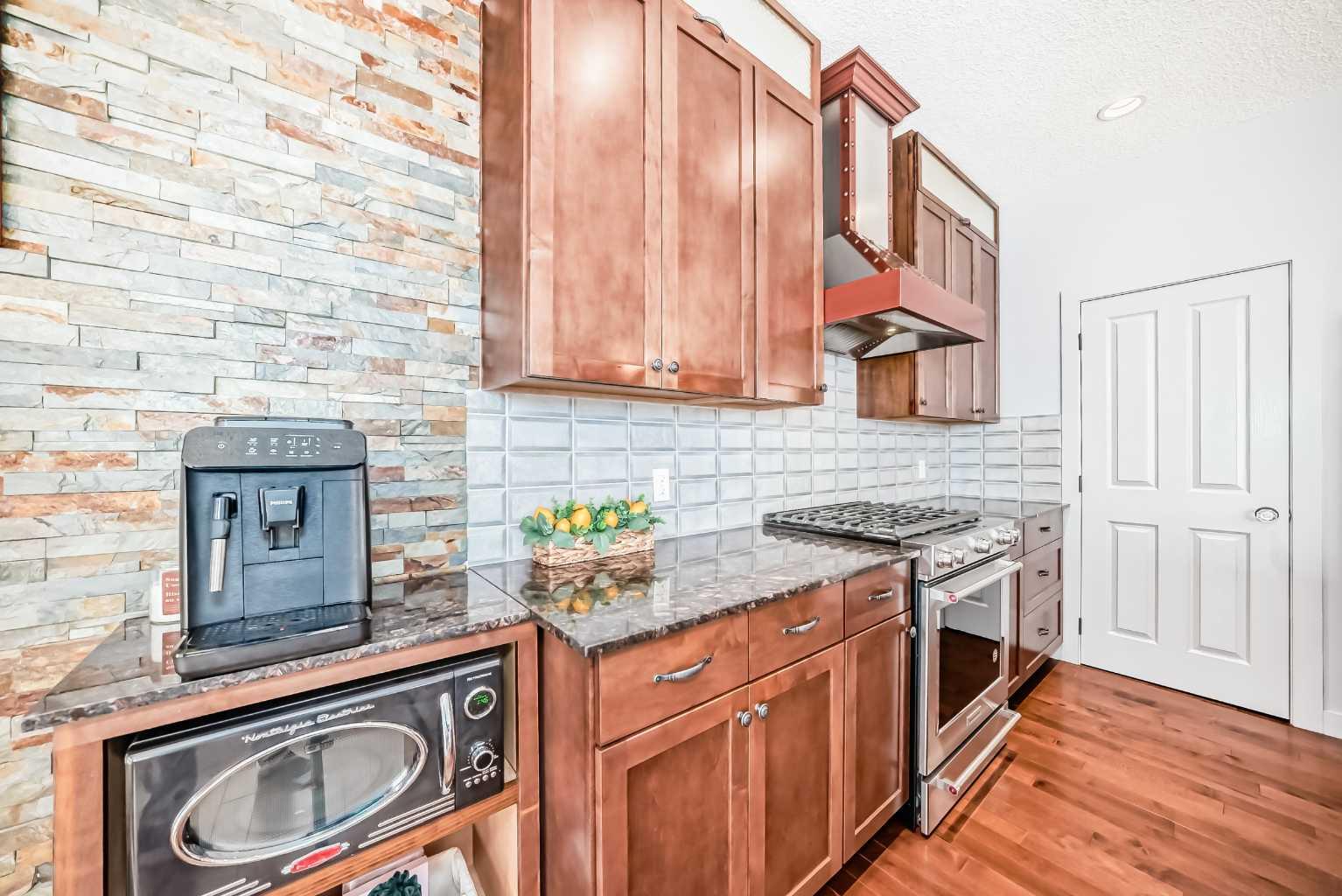 153 Chaparral Valley Mews SE