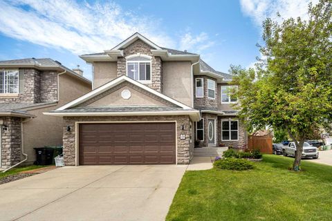 Photo of 23 Strathlea Crescent SW, Calgary, AB T3H 5A8 (MLS # A2321902)