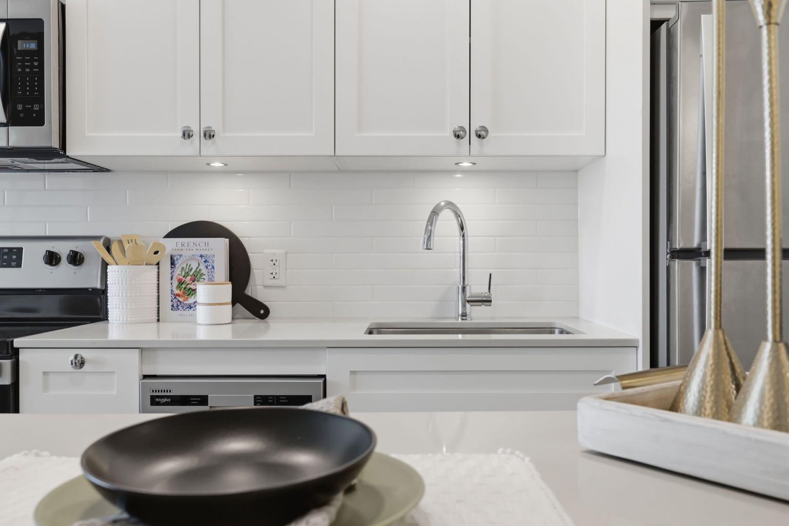 123 4 Street NE 1214