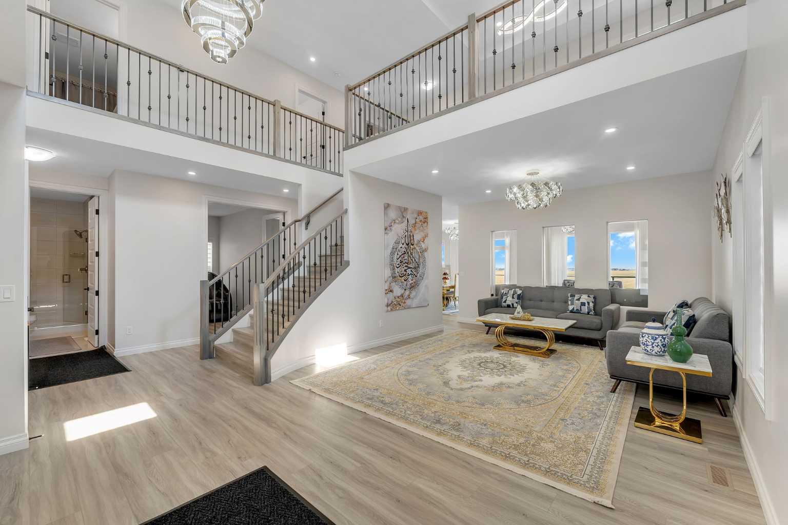 169 Homestead Crescent NE