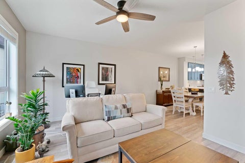 Photo of 15 Evanscrest Park NW #204, Calgary, AB T3R 1V5 (MLS # A2341805)