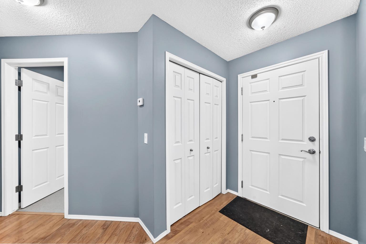 950 Arbour Lake Road NW 2219
