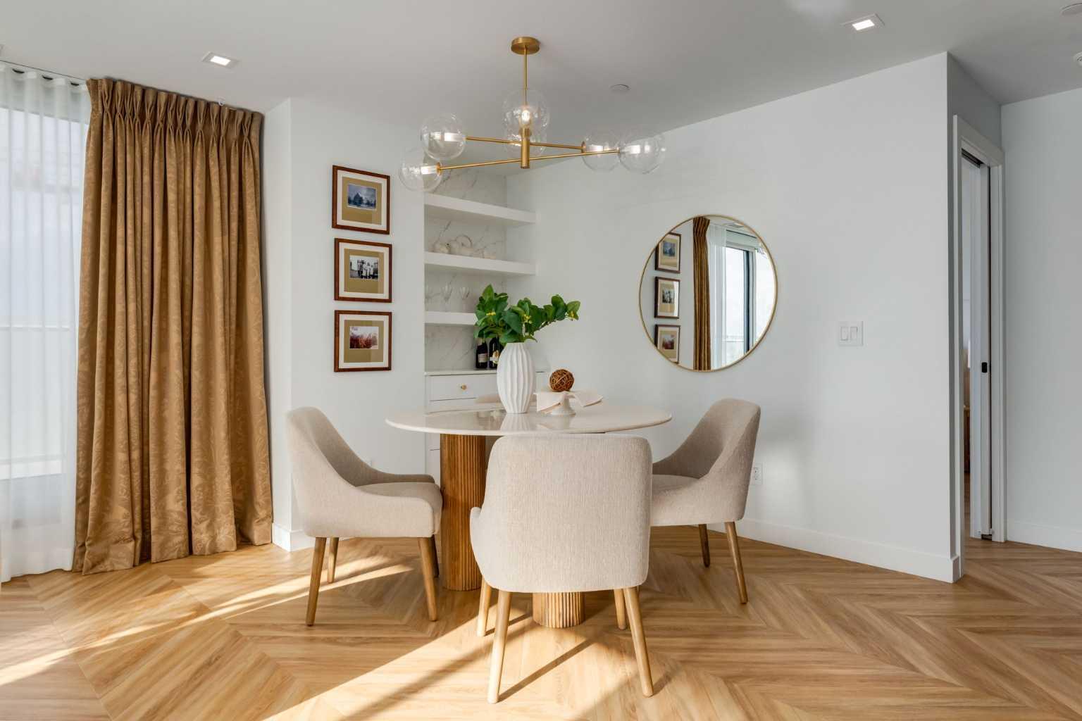8445 Broadcast Avenue SW 701