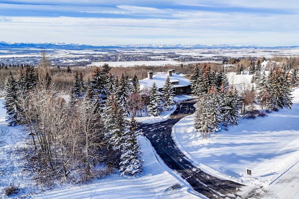 Photo of 27 Pinnacle Ridge Drive SW, Rural Rocky View County, AB T3Z 3N7 (MLS # A2283478)