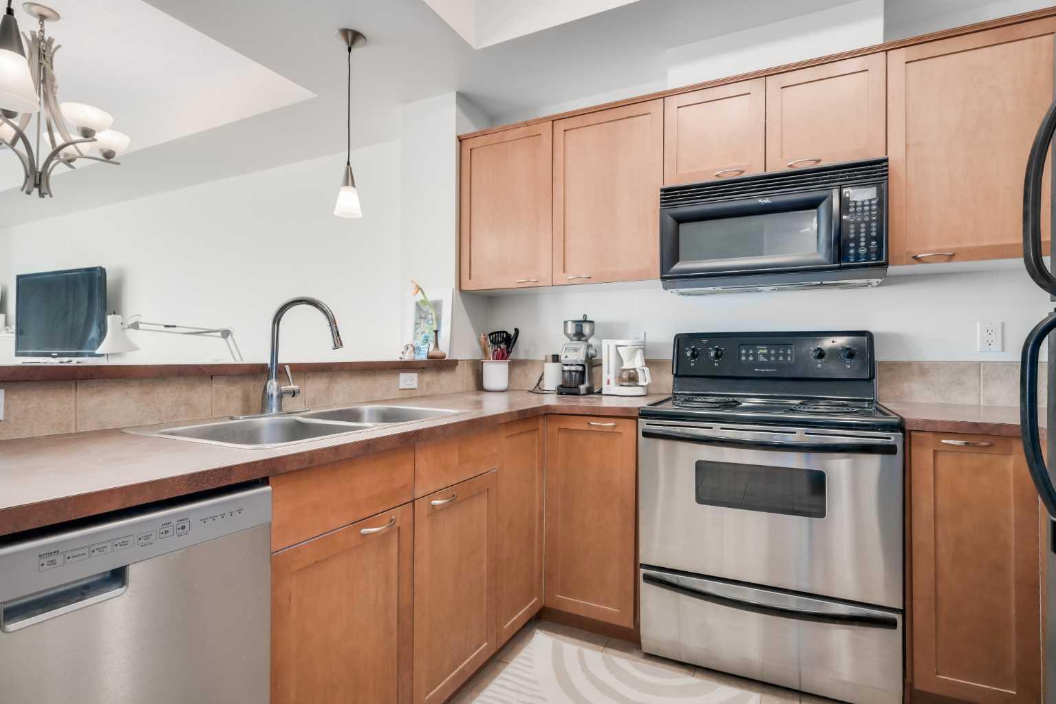 208 Holy Cross Lane SW 301