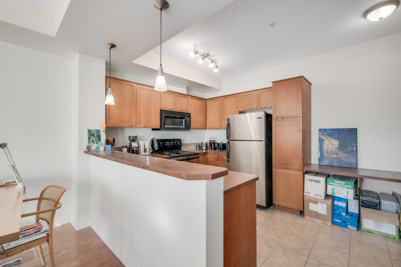 208 Holy Cross Lane SW 301