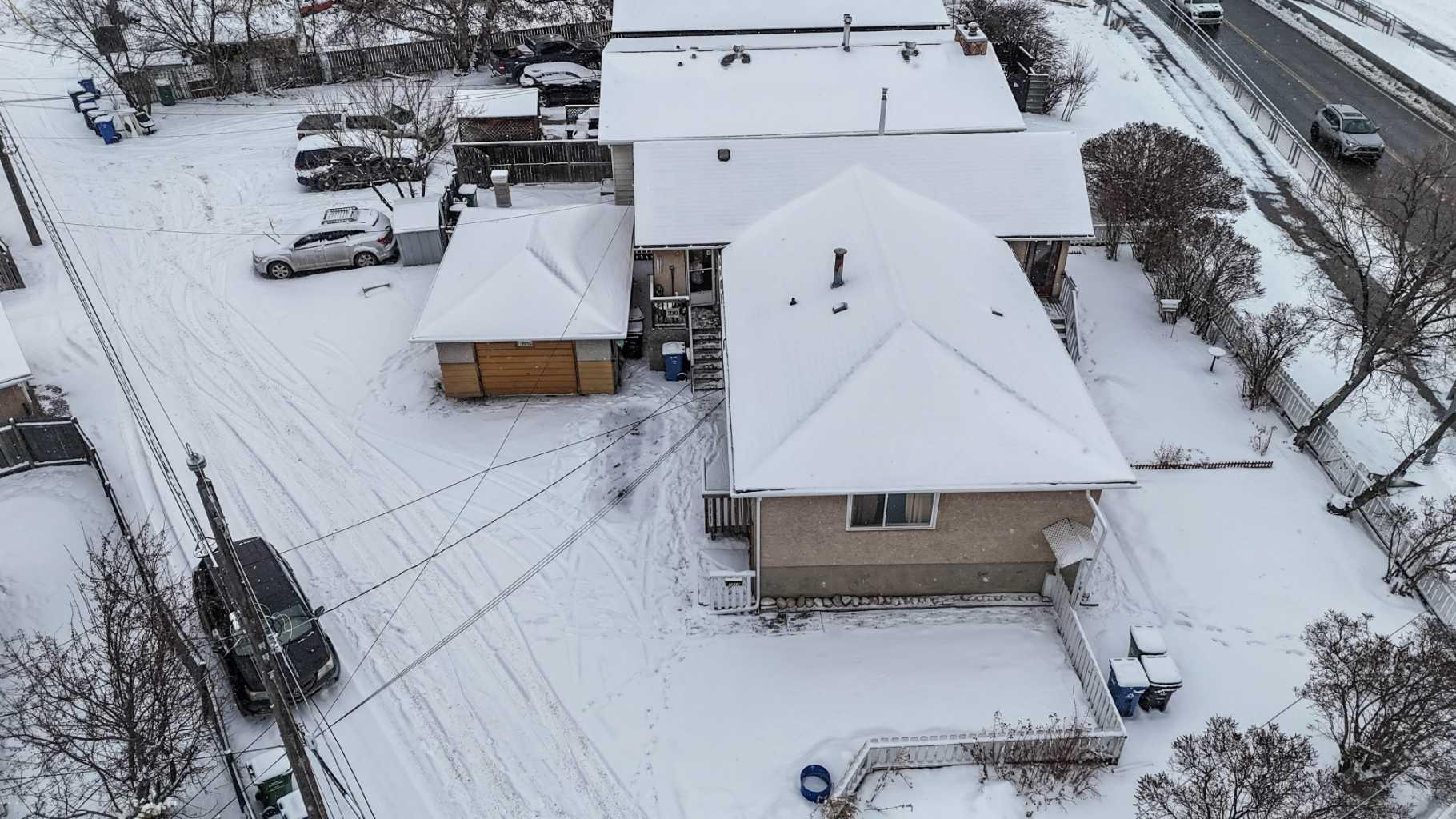 7012 Bowness Road NW