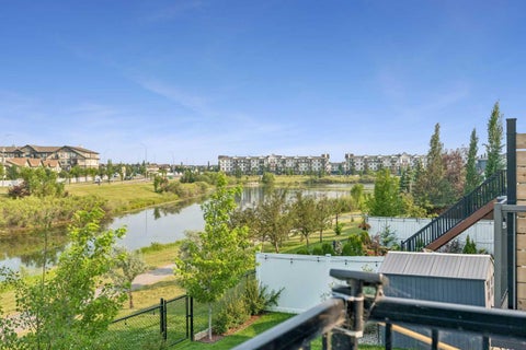 Photo of 172 Brightoncrest Point SE, Calgary, AB T2Z 5A6 (MLS # A2332338)