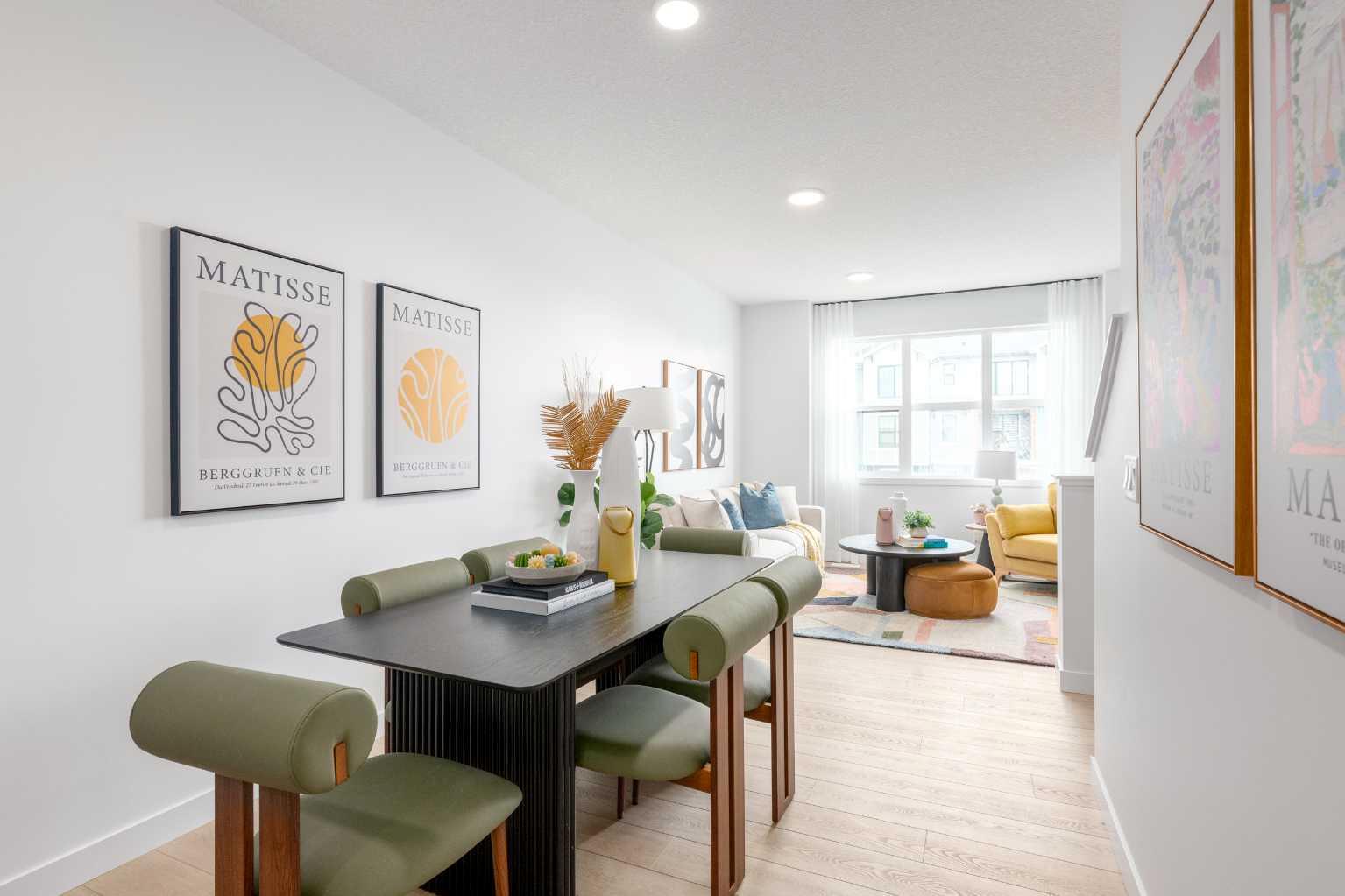 78 Heirloom Passage SE