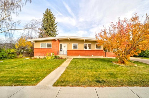 Photo of 455 28th Street, Fort Macleod, AB T0L 0Z0 (MLS # A2353616)