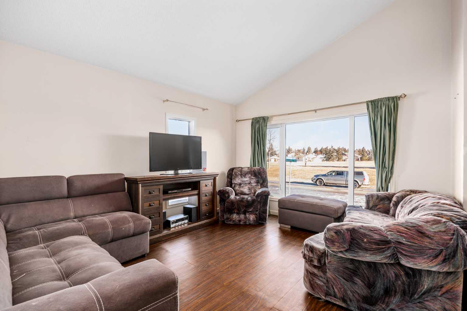 11 Woodborough Road SW