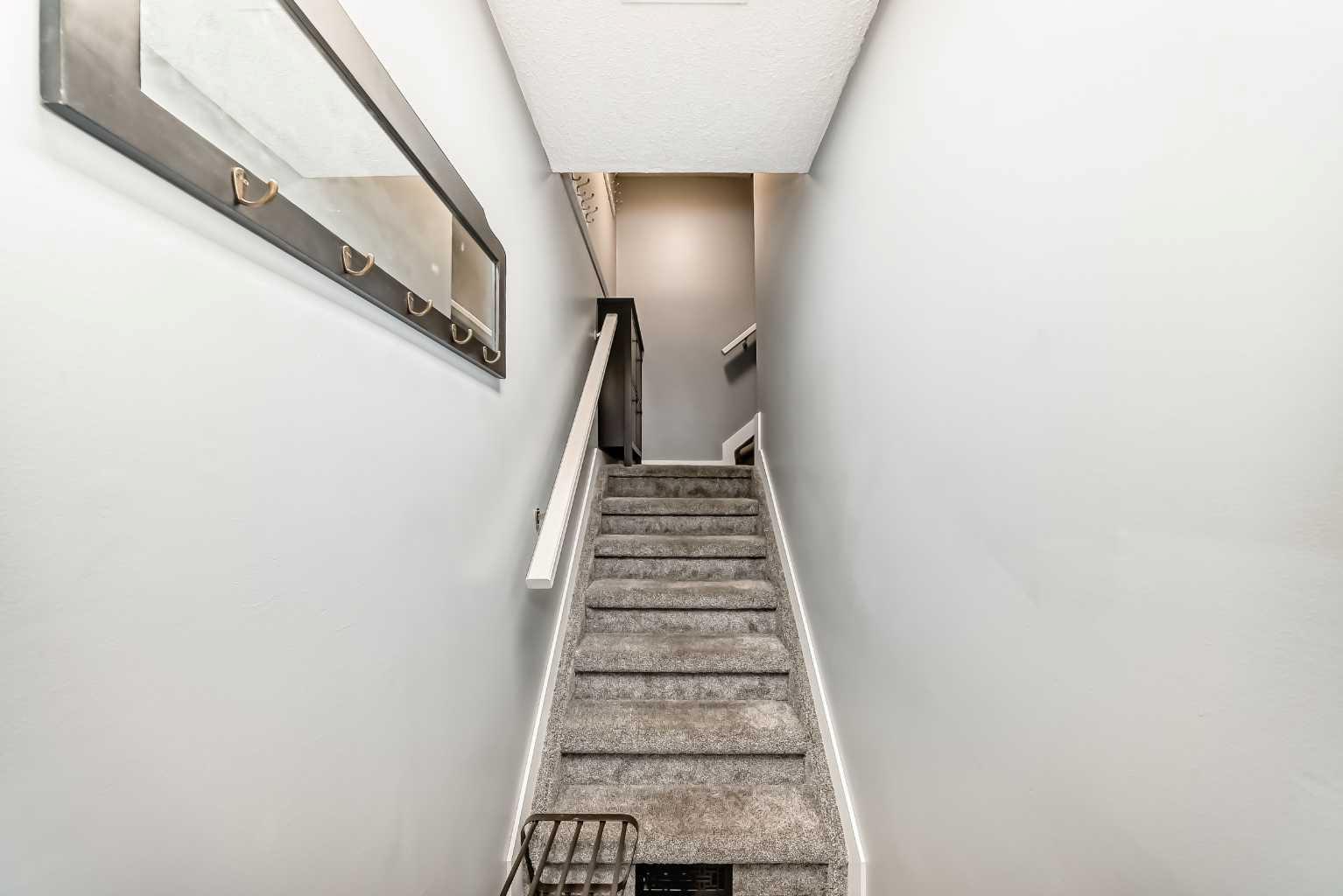 3800 Fonda Way SE 33