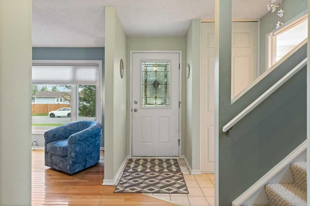 Photo of 88 Faldale Close NE, Calgary, AB T3J 1V9 (MLS # A2327135)