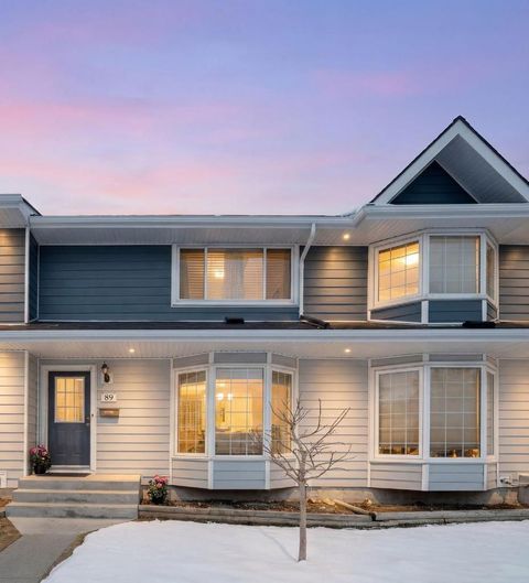 89 bermuda Lane NW Calgary AB T3K 2H3