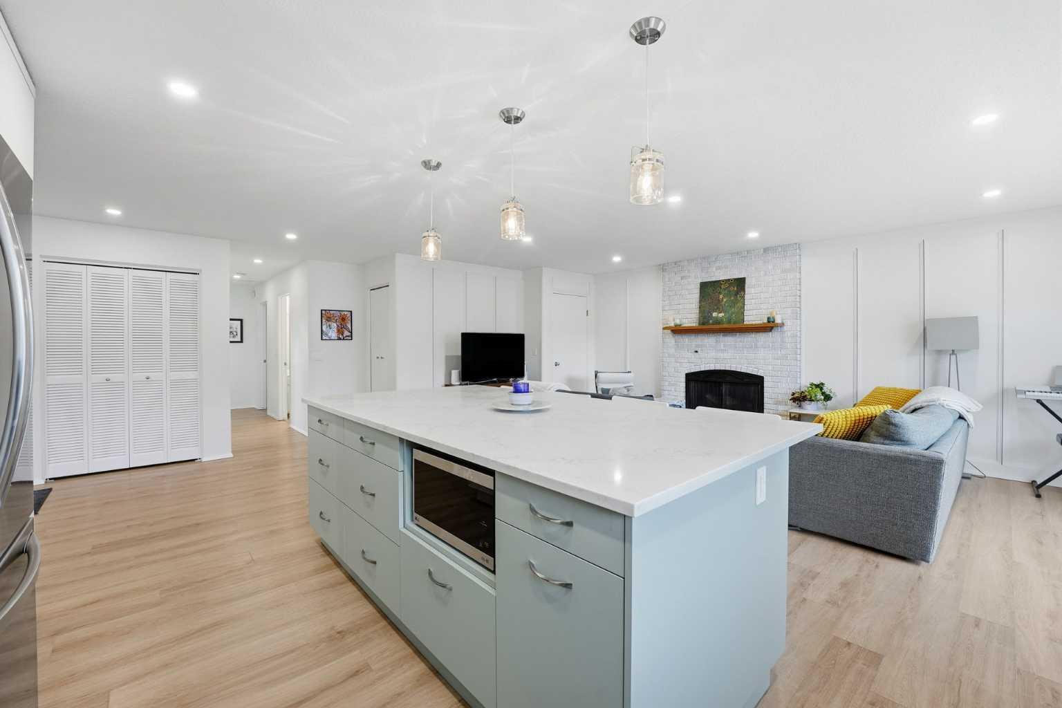 60 Sunmount Close SE