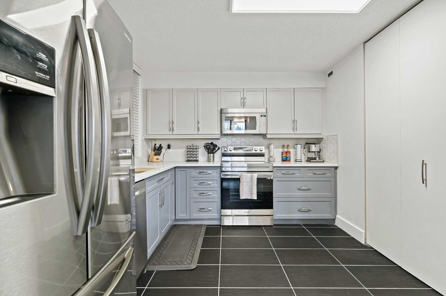 145 Point Drive NW 208