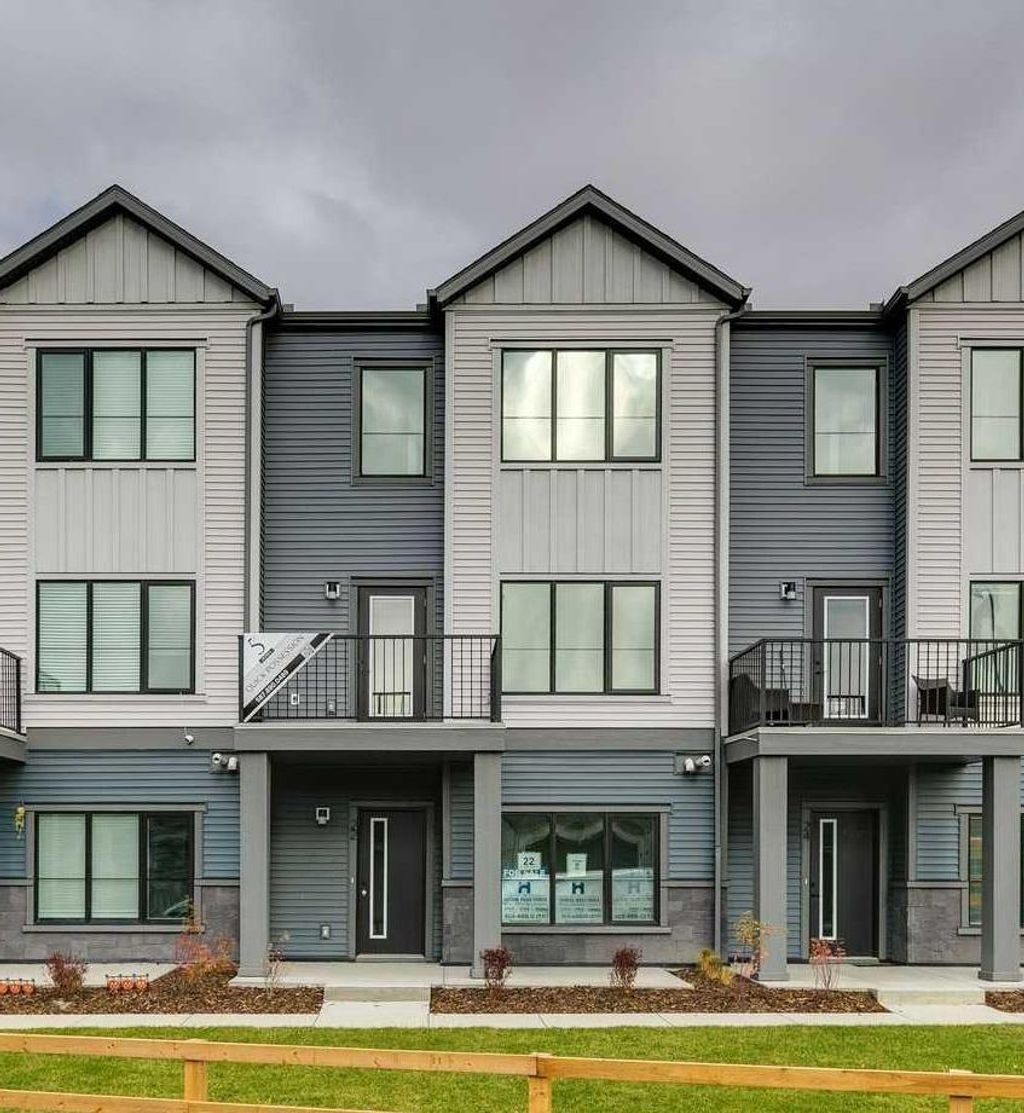 Photo of 195 Belvedere Drive SE #802, Calgary, AB T2A 0V9 (MLS # A2302475)